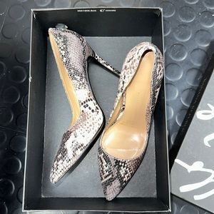 Banana Republic High Heels